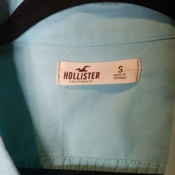 Men's Aqua Hollister Button Down Shirt - Picture 6 of 7